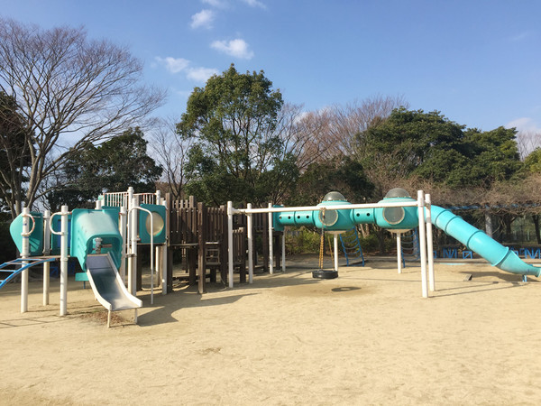 もみじが丘中央公園 すくすく佐世保 みんなde子育て応援ひろば もみじが丘中央公園 すくすく佐世保 みんなde子育て応援ひろば
